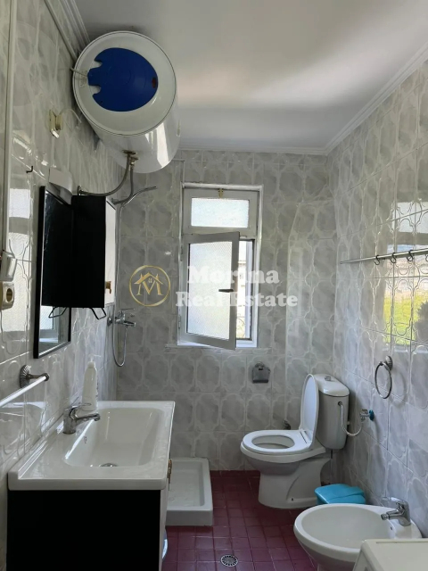 Tirane, jepet me qera apartament 2+1 Kati 5, 90 m² 700 € (Qender)