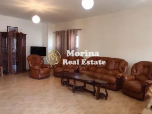 Tirane, jepet me qera apartament 2+1 Kati 3, 150 m² 450 € (Porcelan)