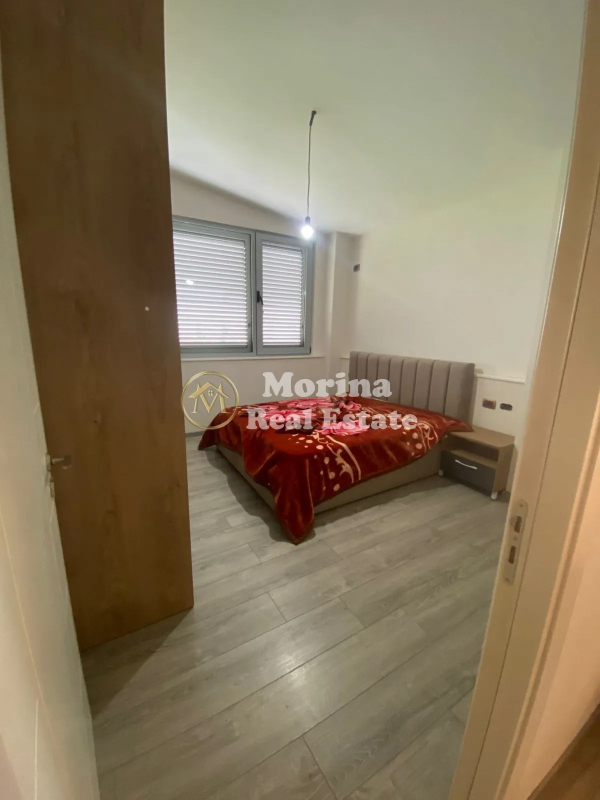 Tirane, jepet me qera apartament 1+1 Kati 8, 72 m² 500 € (Fusha Aviacionit)