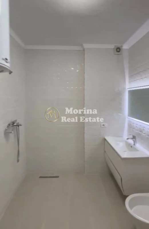 Tirane, shitet apartament 1+1 Kati 9, 64 m² 87.000 € (Yzberisht)