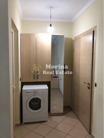 Tirane, jepet me qera apartament 1+1+Ballkon Kati 4, 65 m² 500 € (Selite)