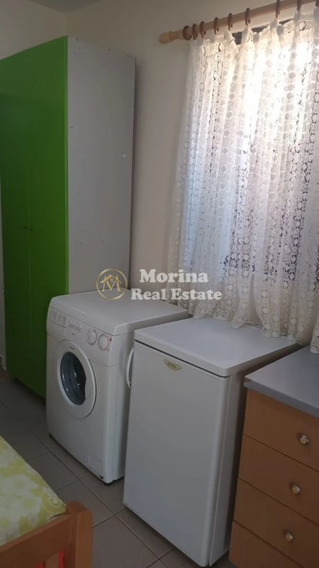 Tirane, jepet me qera apartament 1+1 Kati 1, 30 m² 350 € (21 Dhjetori)