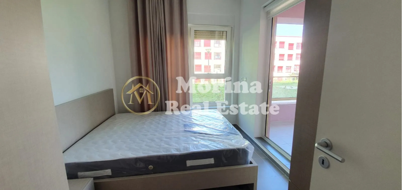 Tirane, jepet me qera apartament 2+1 Kati 3, 85 m² 450 € (Ali Demi)
