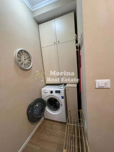 Tirane, jepet me qera apartament 1+1 Kati 3, 57 m² 600 € (Mine Peza)