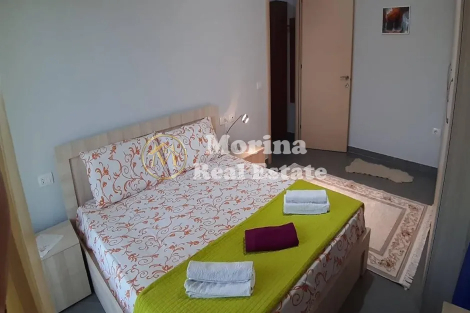 Tirane, jepet me qera apartament 1+1 Kati 4, 70 m² 500 € (21 Dhjetori-Kompleksi Kontakt)