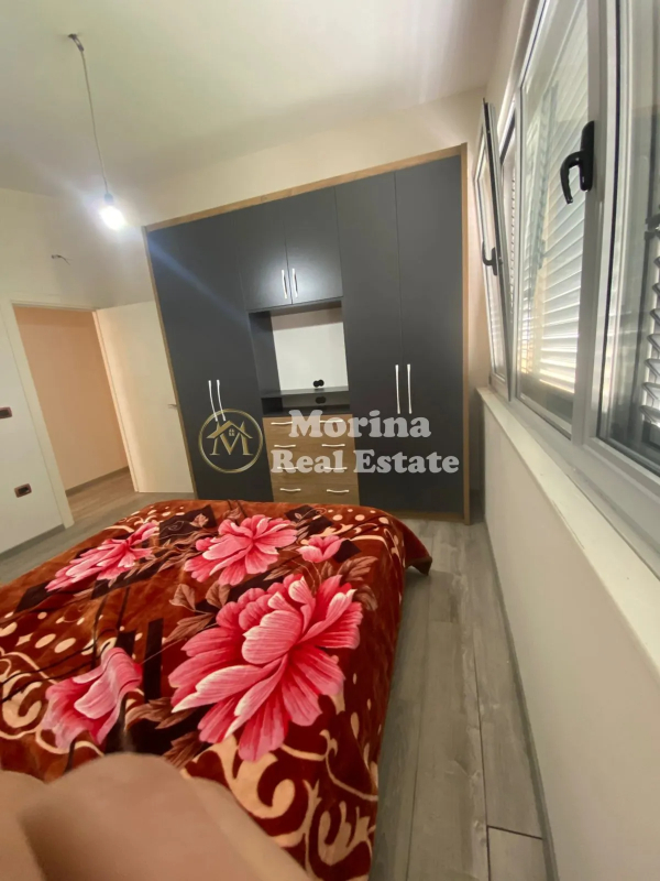 Tirane, jepet me qera apartament 1+1 Kati 8, 72 m² 500 € (Fusha Aviacionit)