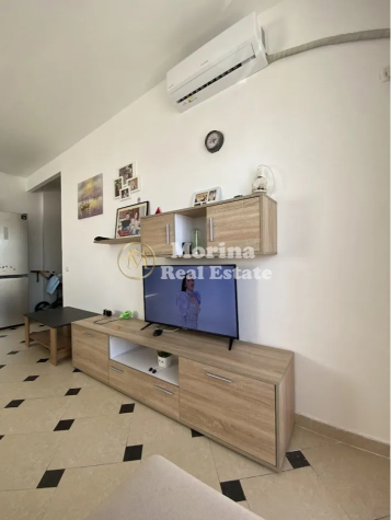 Tirane, jepet me qera apartament 2+1+Ballkon Kati 2, 90 m² 350 € (Fresku)