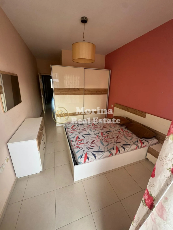 Tirane, jepet me qera apartament 2+1 Kati 7, 115 m² 450 € (Yzberisht)