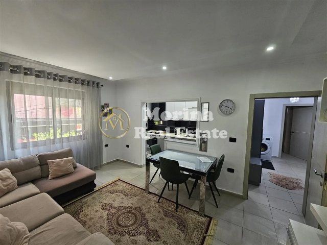 Tirane, jepet me qera apartament 1+1+Ballkon Kati 2, 60 m² 450 € (Perballe Delijorgjit)