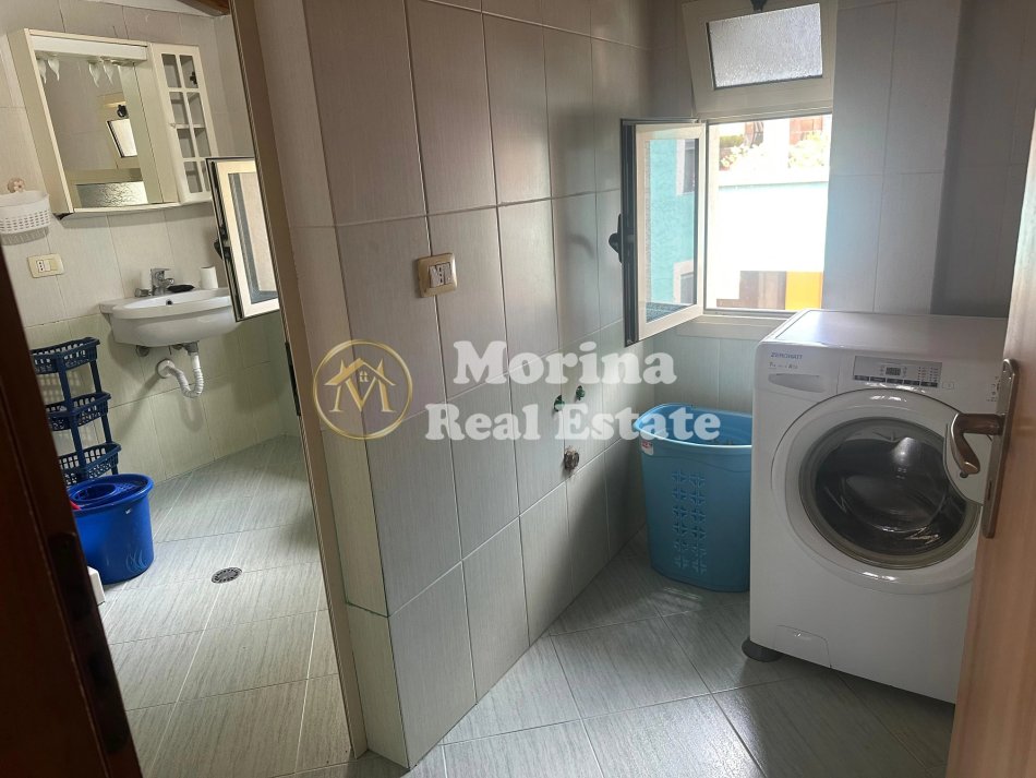 Tirane, jepet me qera apartament 2+1 Kati 4, 85 m² 400 € (Rruga Besa)