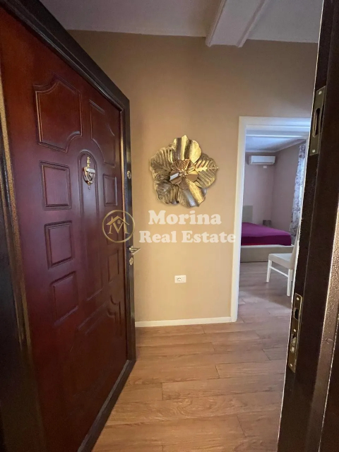 Tirane, jepet me qera apartament 1+1 Kati 3, 57 m² 600 € (Mine Peza)