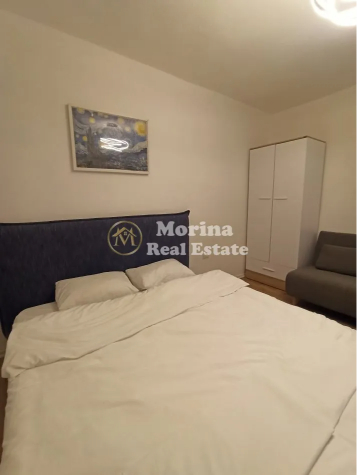 Tirane, jepet me qera apartament Kati 1, 45 m² 400 € (21 Dhjetori- Rruga Muhamet Gjollesha)
