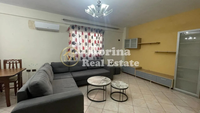 Tirane, jepet me qera zyre Kati 1, 120 m² 1.400 € (Garda)