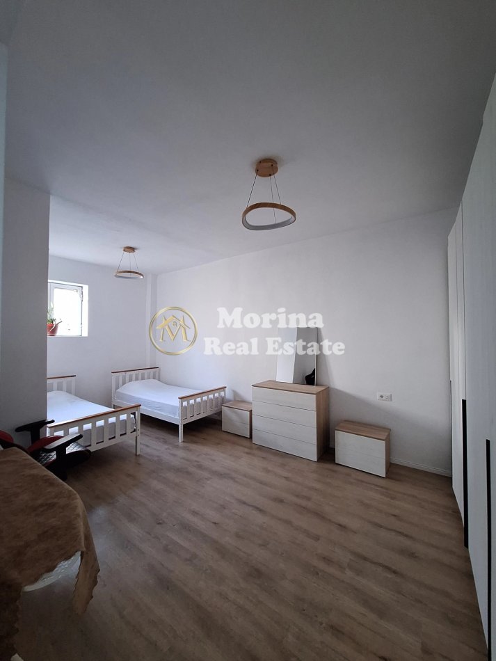 Tirane, jepet me qera apartament 1+1 Kati 3, 75 m² 600 € (Gjimnazi Sami Frasheri)