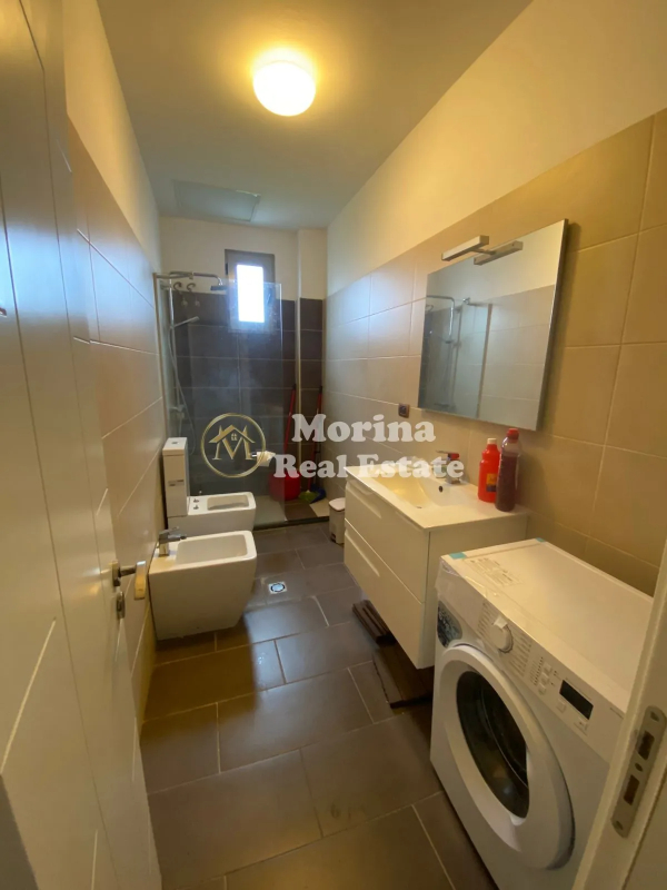 Tirane, jepet me qera apartament 1+1 Kati 8, 72 m² 500 € (Fusha Aviacionit)