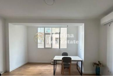 Tirane, jepet me qera ambjent biznesi Kati 4, 60 m² 800 € (Rruga e Elbasanit)
