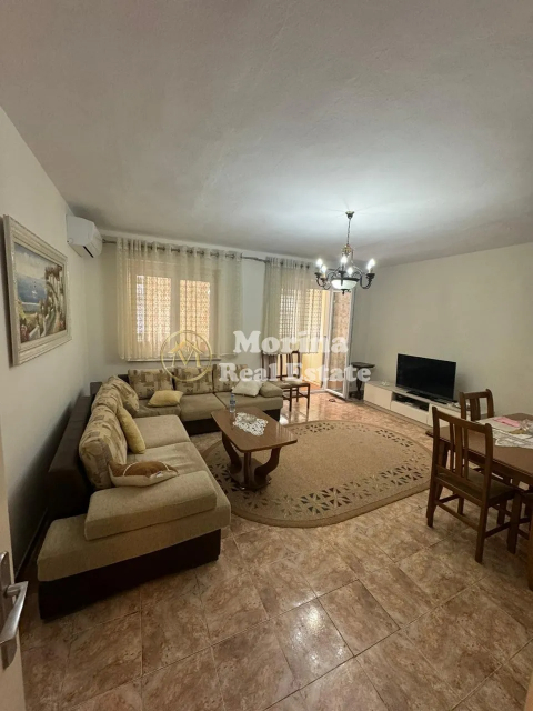 Tirane, jepet me qera apartament 1+1 Kati 3, 80 m² 600 € (Sheshi Willson)
