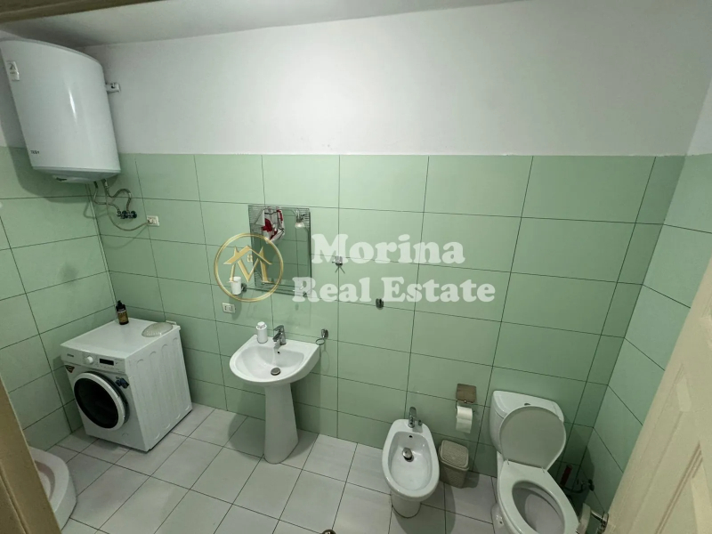 Tirane, jepet me qera apartament 2+1 Kati 7, 115 m² 450 € (Yzberisht)