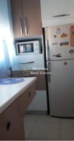 Tirane, jepet me qera 2+1 Kati 5, 60 m² 600 € (Rruga Kosovareve)