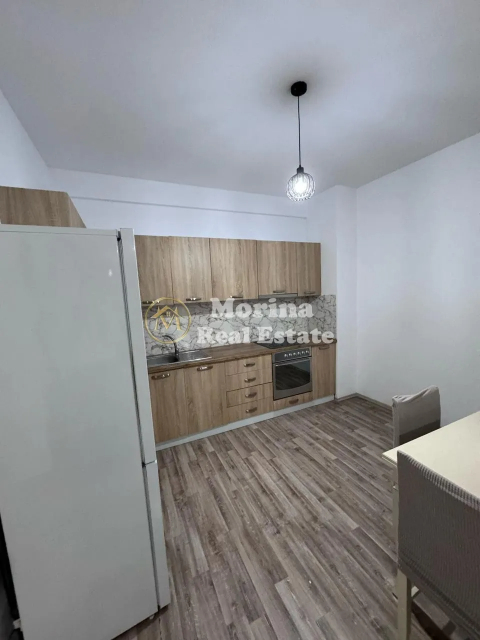 Tirane, jepet me qera apartament 1+1 Kati 1, 65 m² 450 € (Astir)