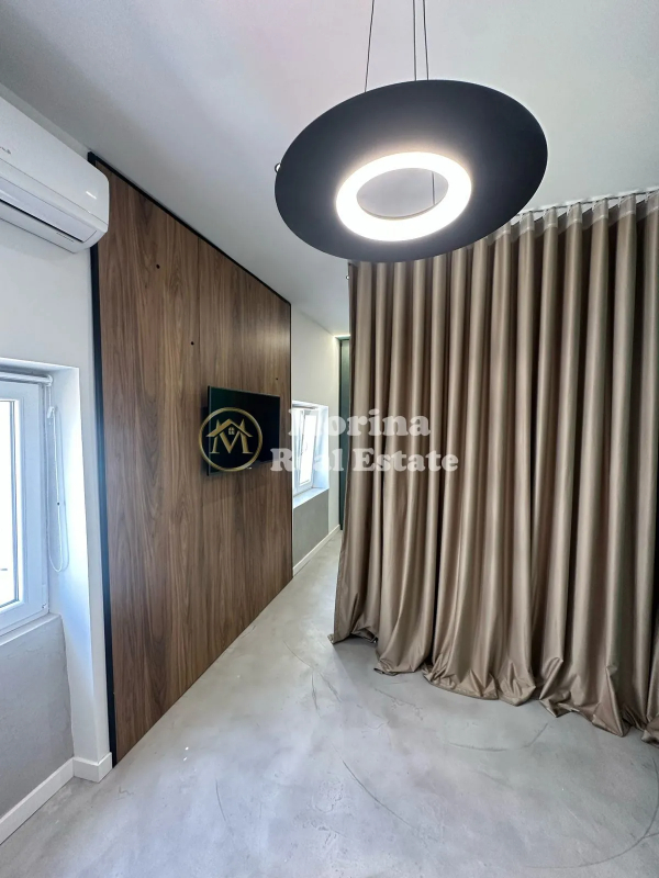 Tirane, jepet me qera apartament Kati 5, 40 m² 500 € (Shallvaret / Qender)