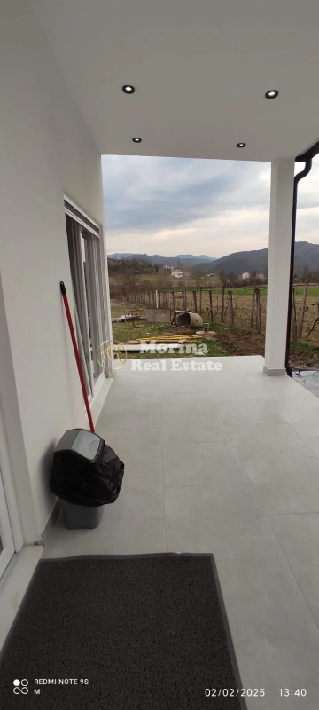Tirane, jepet me qera apartament 2+1 Kati 1, 100 m² 300 € (Baldushk)