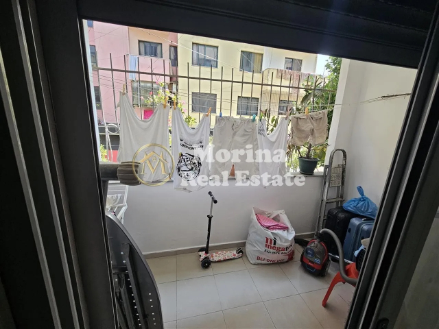 Tirane, jepet me qera apartament 1+1+Ballkon Kati 2, 60 m² 450 € (Perballe Delijorgjit)