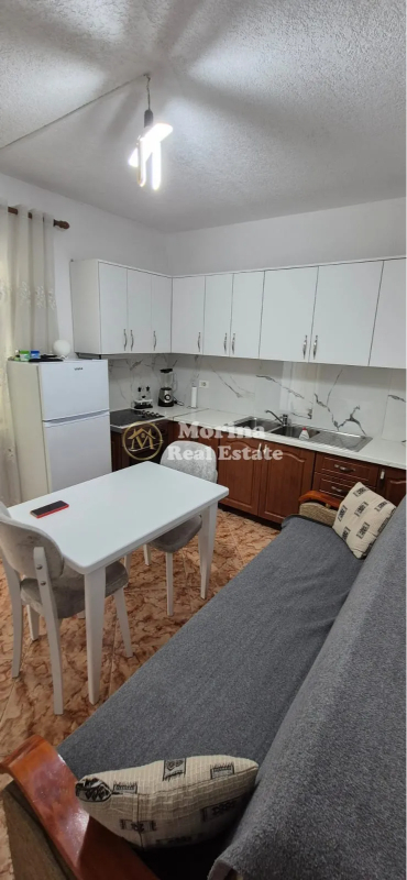Tirane, jepet me qera shtepi 1+1 Kati 1, 60 m² 400 € (Spitali Amerikan 2)