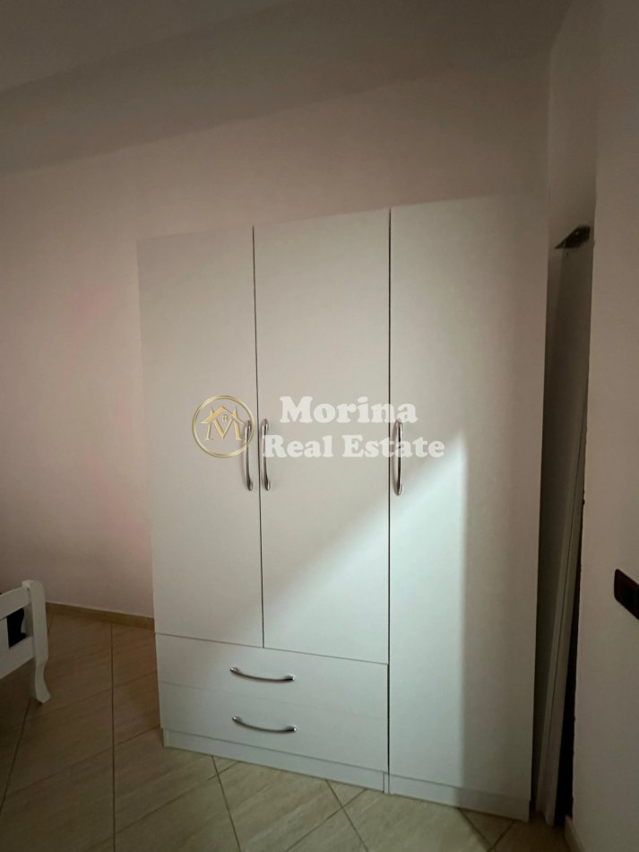 Tirane, jepet me qera apartament 1+1 Kati 4, 60 m² 350 € (Rruga 5 Maji)