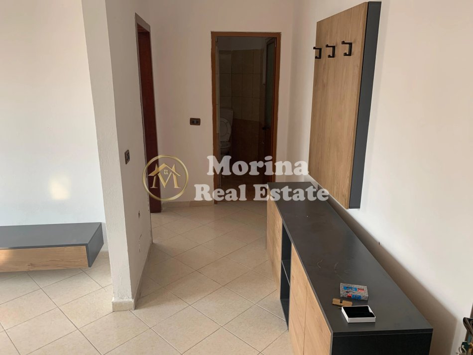 Tirane, jepet me qera apartament 1+1 Kati 6, 56 m² 300 € (Fresk)