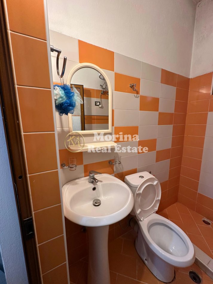 Tirane, jepet me qera apartament 1+1 Kati 4, 60 m² 350 € (Rruga 5 Maji)