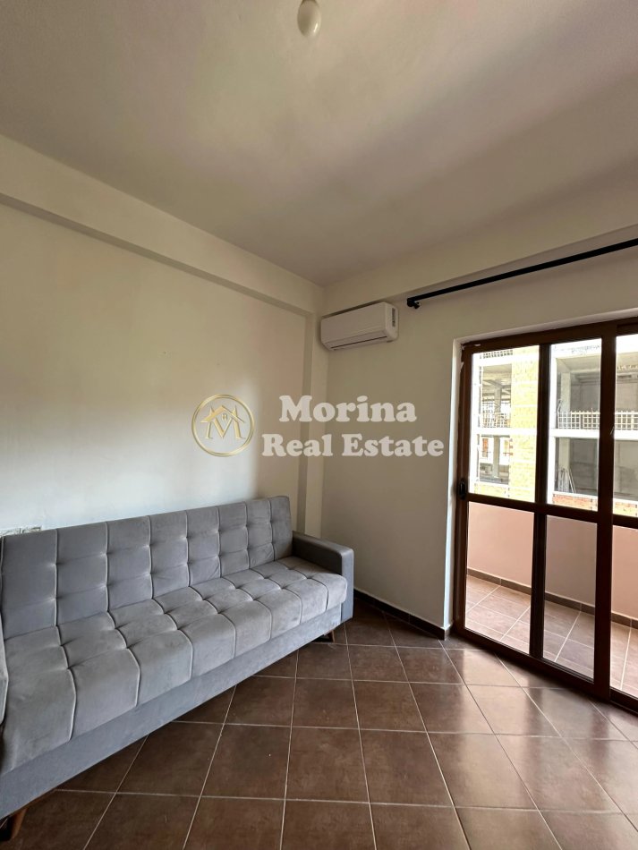 Tirane, jepet me qera apartament 1+1+Ballkon Kati 3, 60 m² 350 € (Rruga 5 Maji)