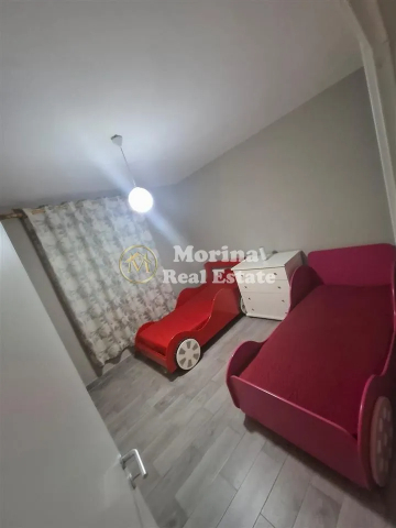 Tirane, jepet me qera apartament 2+1 Kati 4, 105 m² 550 € (Ali Demi)