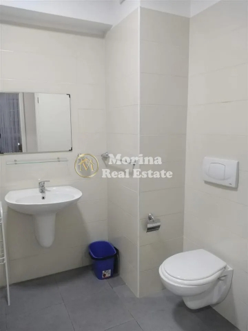 Tirane, jepet me qera apartament 2+1 Kati 3, 93 m² 600 € (21 Dhjetori- Kompleksi Magnet)