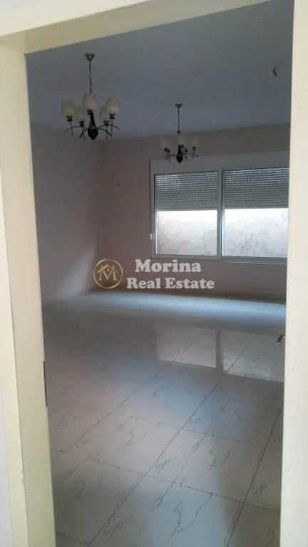 Tirane, jepet me qera apartament 1+1 Kati 5, 60 m² 350 € (5 Maji)