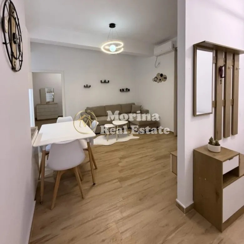 Tirane, jepet me qera shtepi 1+1 Kati 1, 55 m² 400 € (Yzberisht)