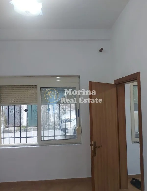Tirane, shitet apartament 2+1 Kati 1, 70 m² 62.000 € (Fresku)