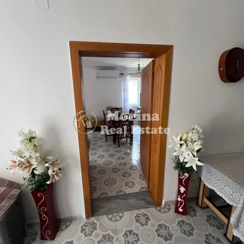 Tirane, jepet me qera shtepi 2+1 Kati 1, 117 m² 350 € (Babrru)