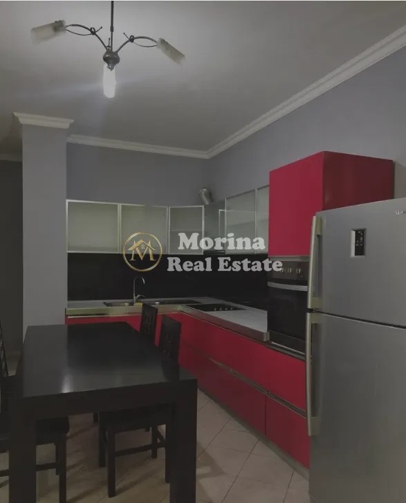 Tirane, jepet me qera apartament 2+1 Kati 3, 90 m² 480 € (Yzberisht)