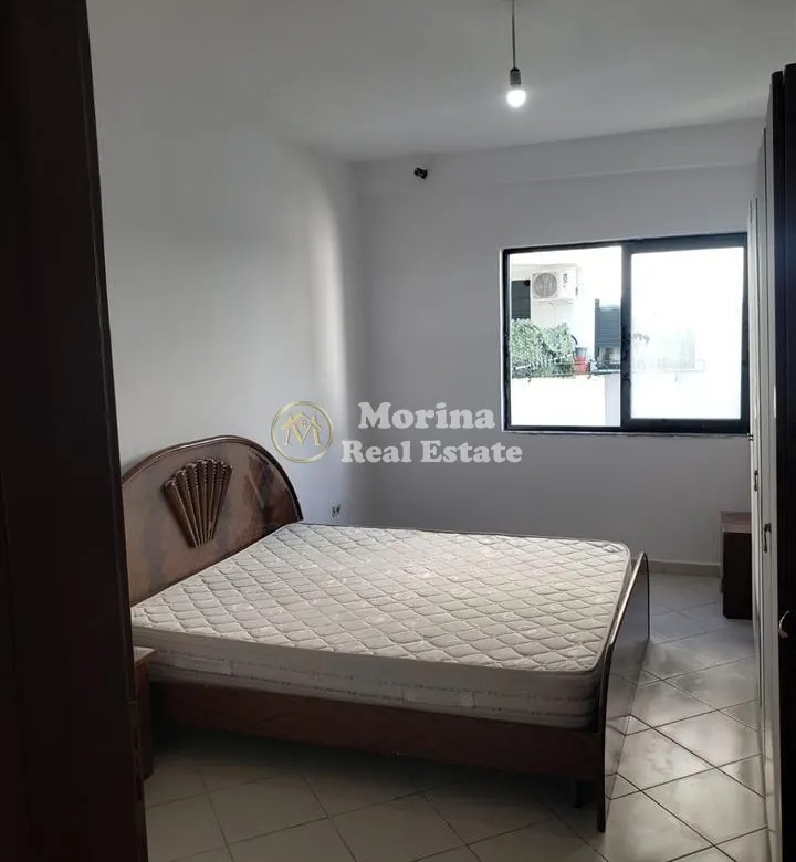 Tirane, jepet me qera apartament 2+1 Kati 4, 100 m² 300 € (Fresku, Thesari)