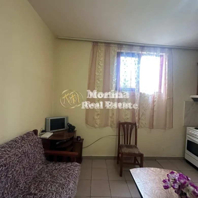 Tirane, jepet me qera shtepi 1+1 Kati 1, 60 m² 350 € (Medreseja)