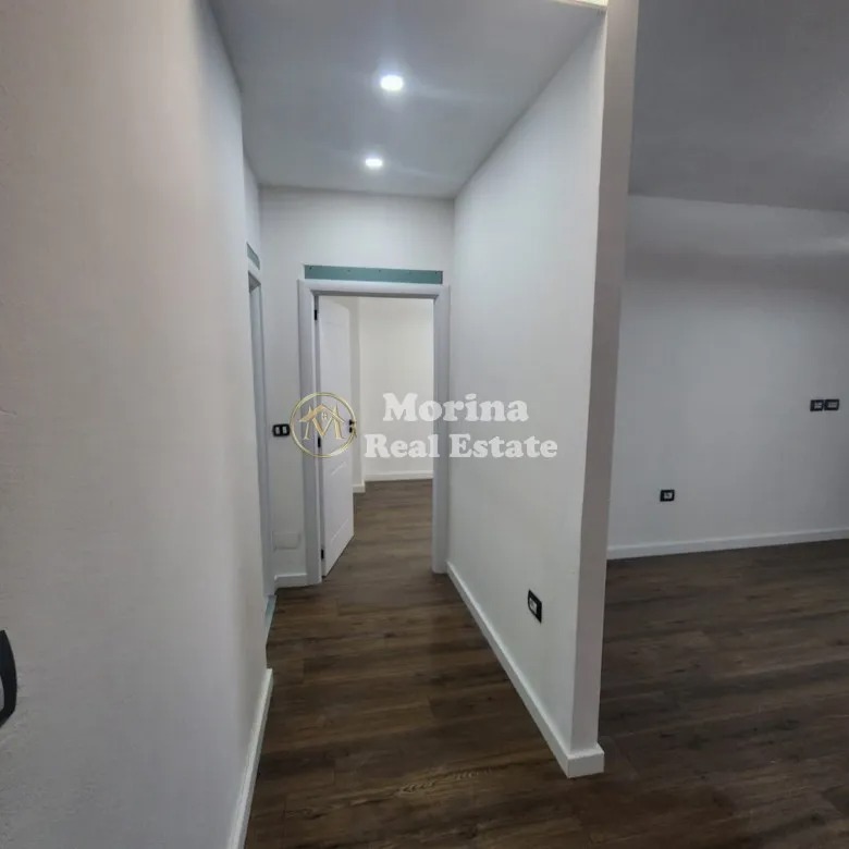 Tirane, shitet apartament 1+1 Kati 2, 77 m² 180.000 € (Komuna e Parisit)