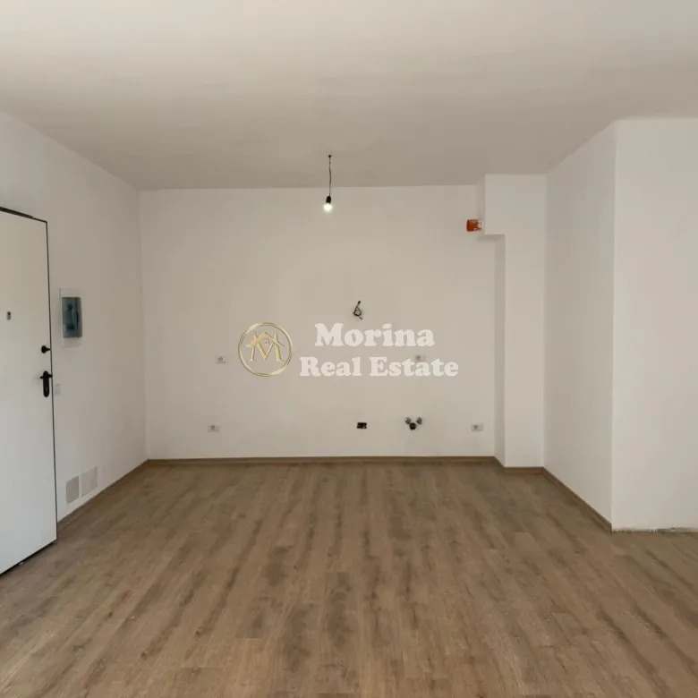 Tirane, shitet apartament 2+1 Kati 6, 86 m² 168.750 € (Pallati i Brigadave)