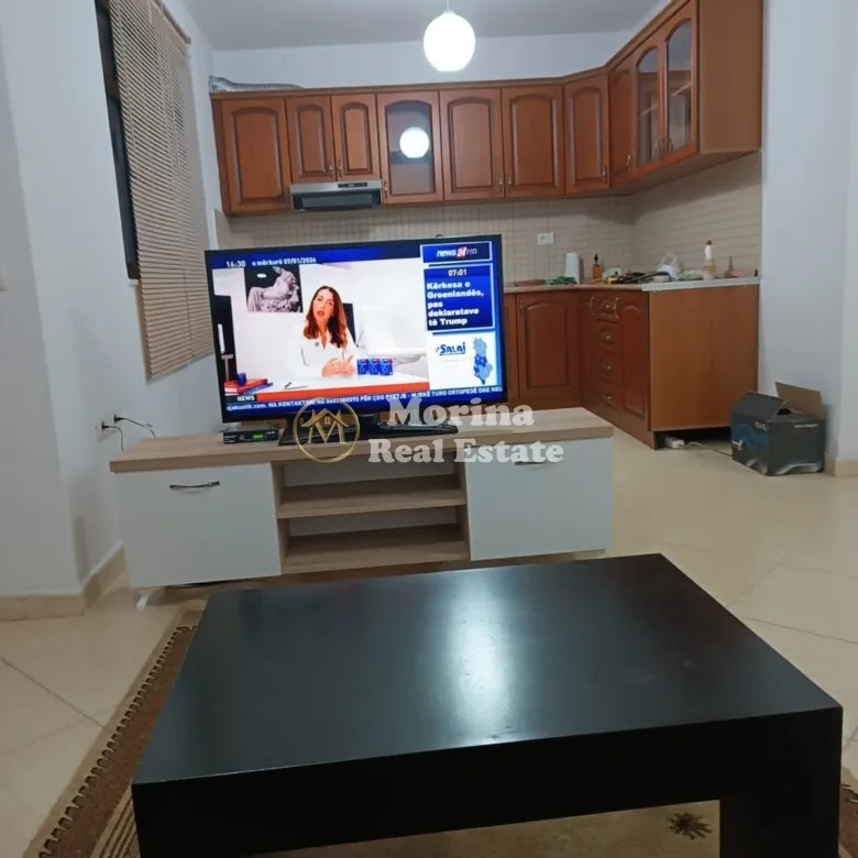 Tirane, jepet me qera apartament 2+1 Kati 4, 90 m² 500 € (Kompleksi Malajzian)