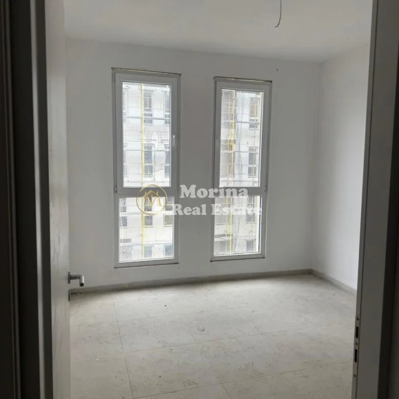Tirane, shitet apartament 1+1 Kati 3, 53 m² 66.500 € (Univers City)