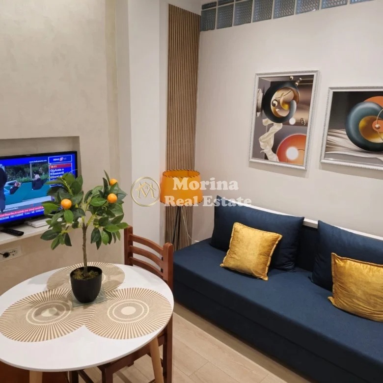 Tirane, jepet me qera apartament 1+1 Kati 5, 60 m² 600 € (Myslym Shyri)