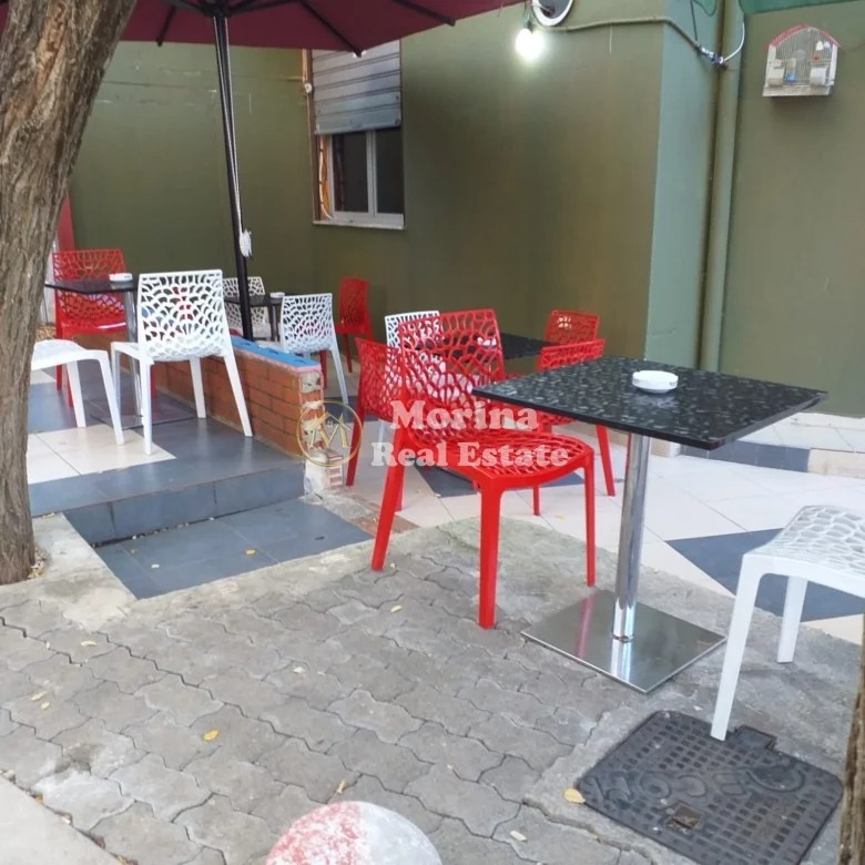 Tirane, shitet ambjent biznesi Kati 1, 40 m² 130.000 € (Rruga e Dibres)