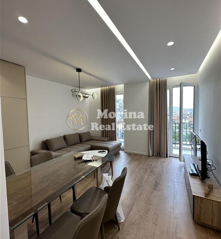 Tirane, jepet me qera apartament 1+1 Kati 4, 64 m² 500 € (Ish Fusha Aviacionit)