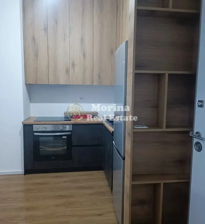 Tirane, jepet me qera apartament 1+1 Kati 2, 54 m² 450 € (Fresku)