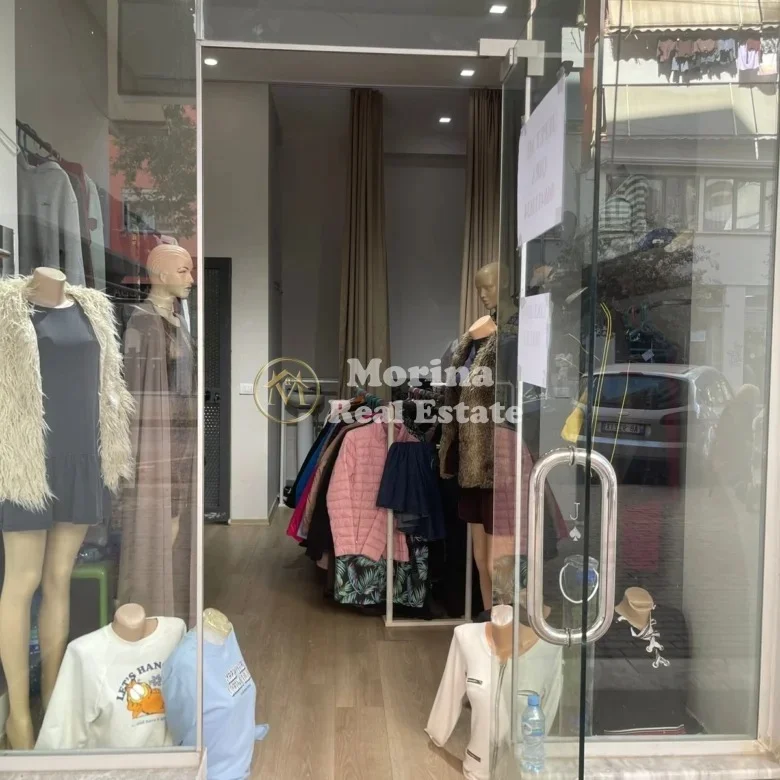Tirane, jepet me qera ambjent biznesi Kati 1, 25 m² 350 € (Astir)
